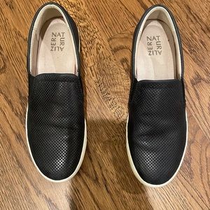 Women’s Naturalizer, Marianne in black leather size 9